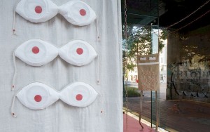 Ansicht der Ausstellung „The Happy Medium“ von Francesca Aldegani im Kubus EXPORT