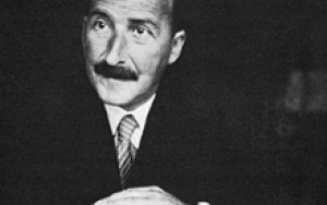 Schwarz-Weiß-Foto des Literaten Stefan Zweig